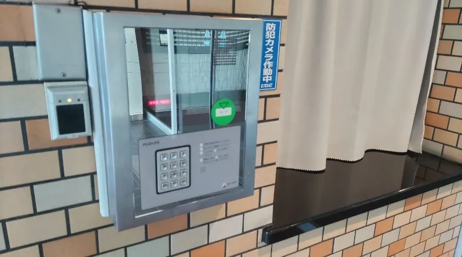 ライオンズプラザ山下公園のオートロック式インターホン